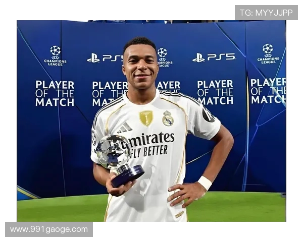 姆巴佩上演大四喜荣耀时刻官方宣布其为本轮欧冠最佳球员